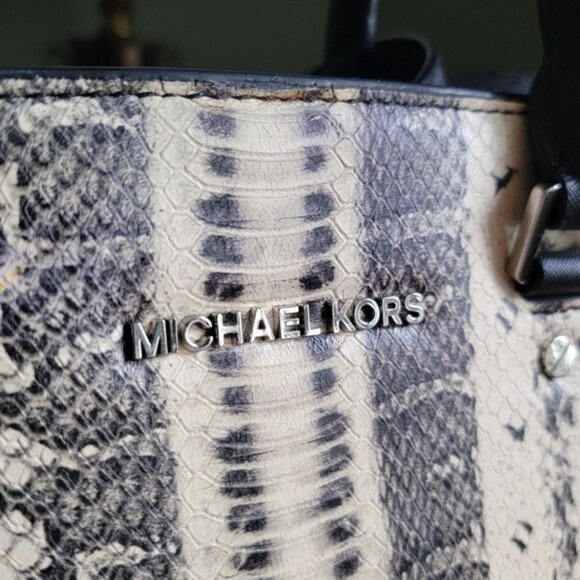 Michael Kors Selma Large Black & Cream Python Embossed Leather Satchel - Picture 6 of 15